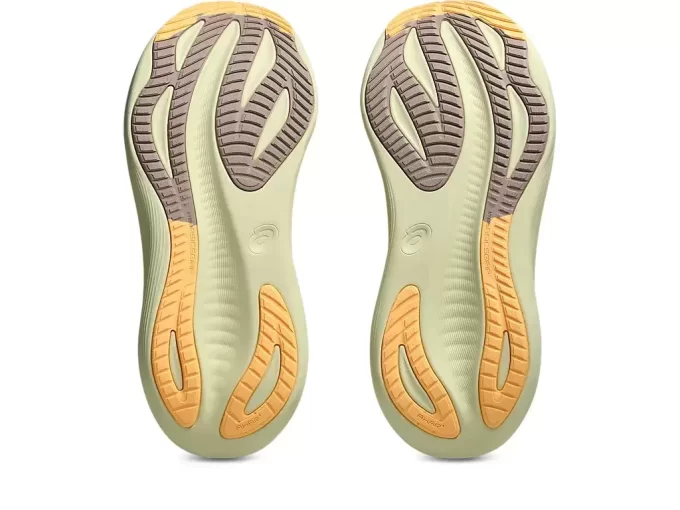 GEL-NIMBUS 27 EXTRA WIDE