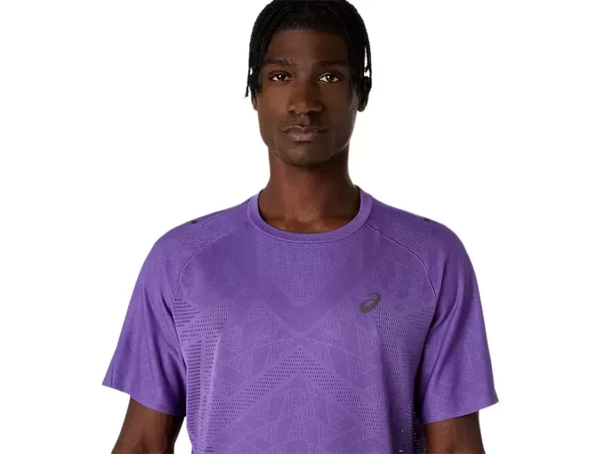 METARUN SHORT SLEEVE TOP METARUN SHORT SLEEVE TOP