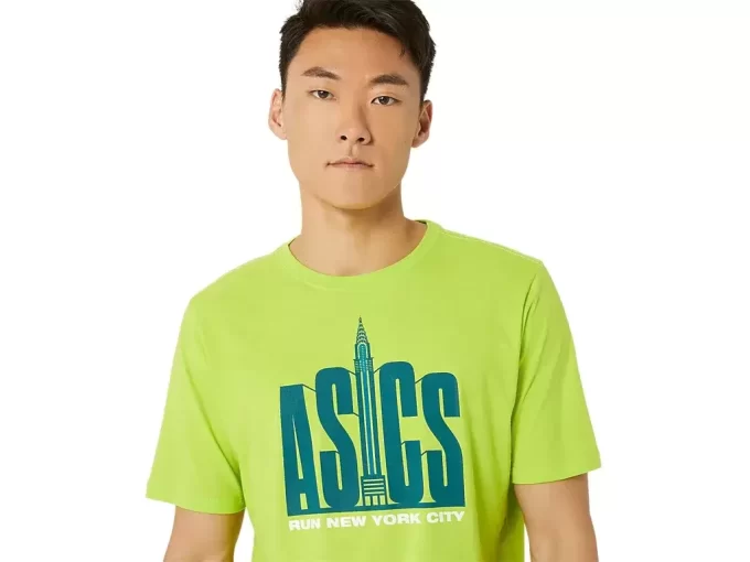 UNISEX ASICS RUN NYC RUN CLUB CREW TEE UNISEX ASICS RUN NYC RUN CLUB CREW TEE