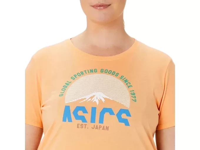 WOMEN’S ASICS GSG SINCE 1977 ADVENTURE CREW