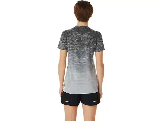 WOMEN’S SEAMLESS SHORT SLEEVE TOP