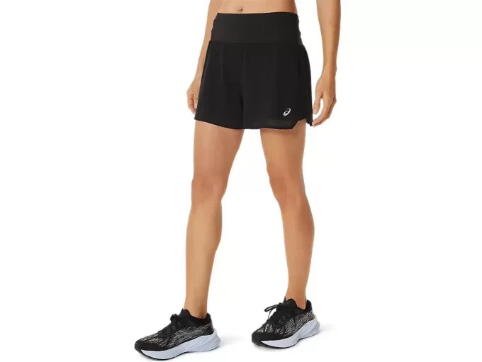 WOMEN’S VENTILATE 2-N-1 3.5IN SHORT