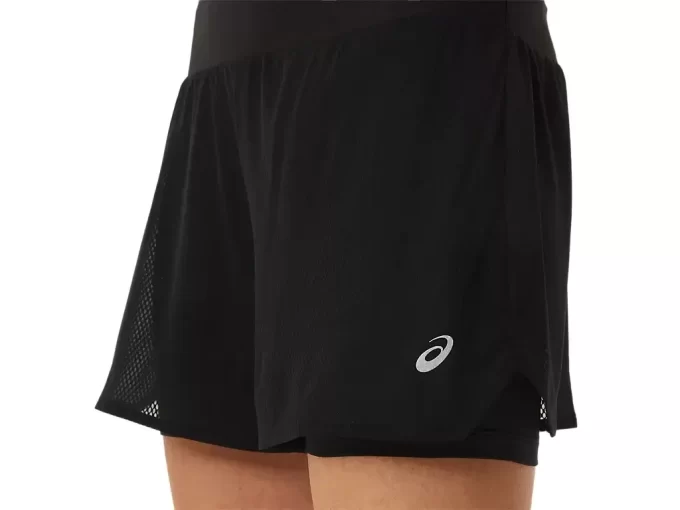 WOMEN’S VENTILATE 2-N-1 3.5IN SHORT