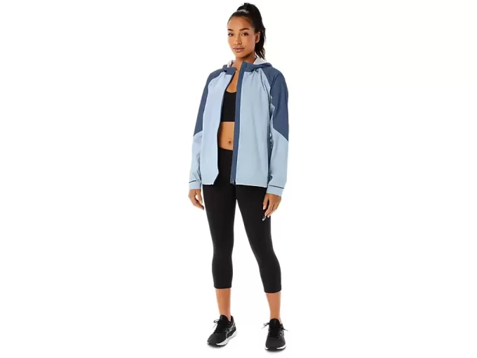 WOMEN’S WATERPROOF JACKET WOMEN’S WATERPROOF JACKET